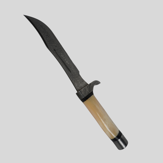 Extra-large handmade Damascus steel fixed blade knife