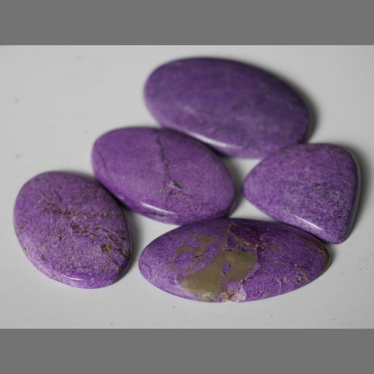 Phosphosiderite cabochons