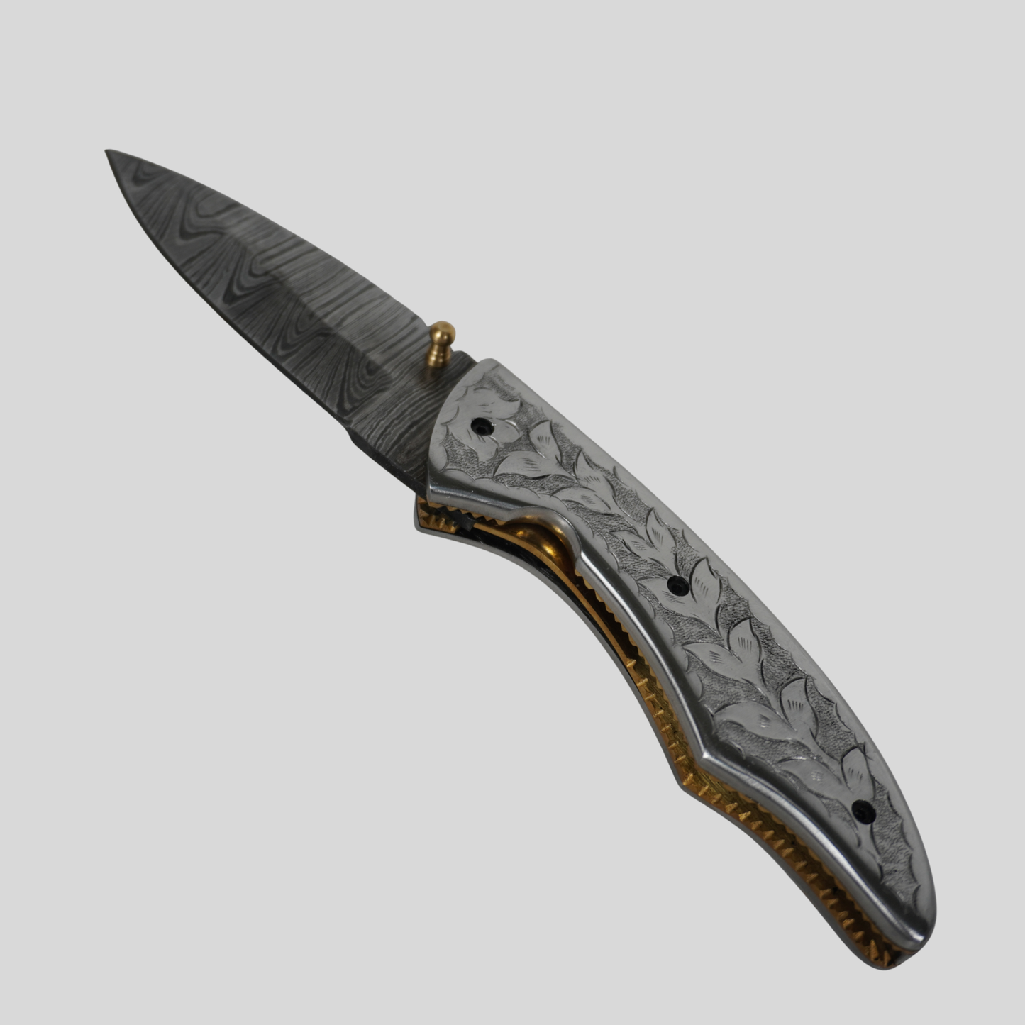 handmade damascus folding knife