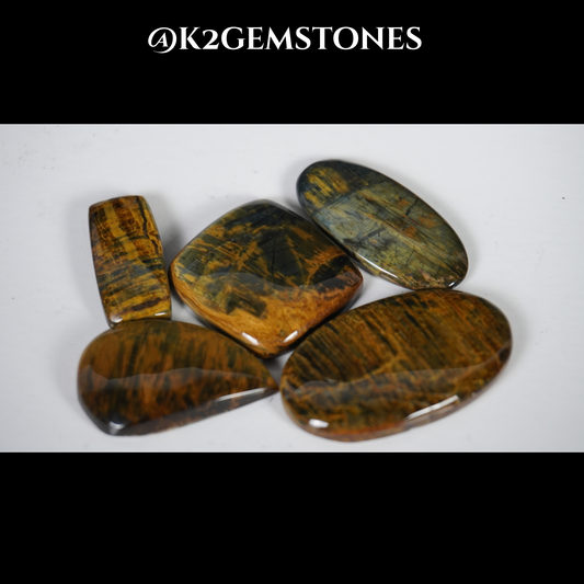 Nellite cabochons