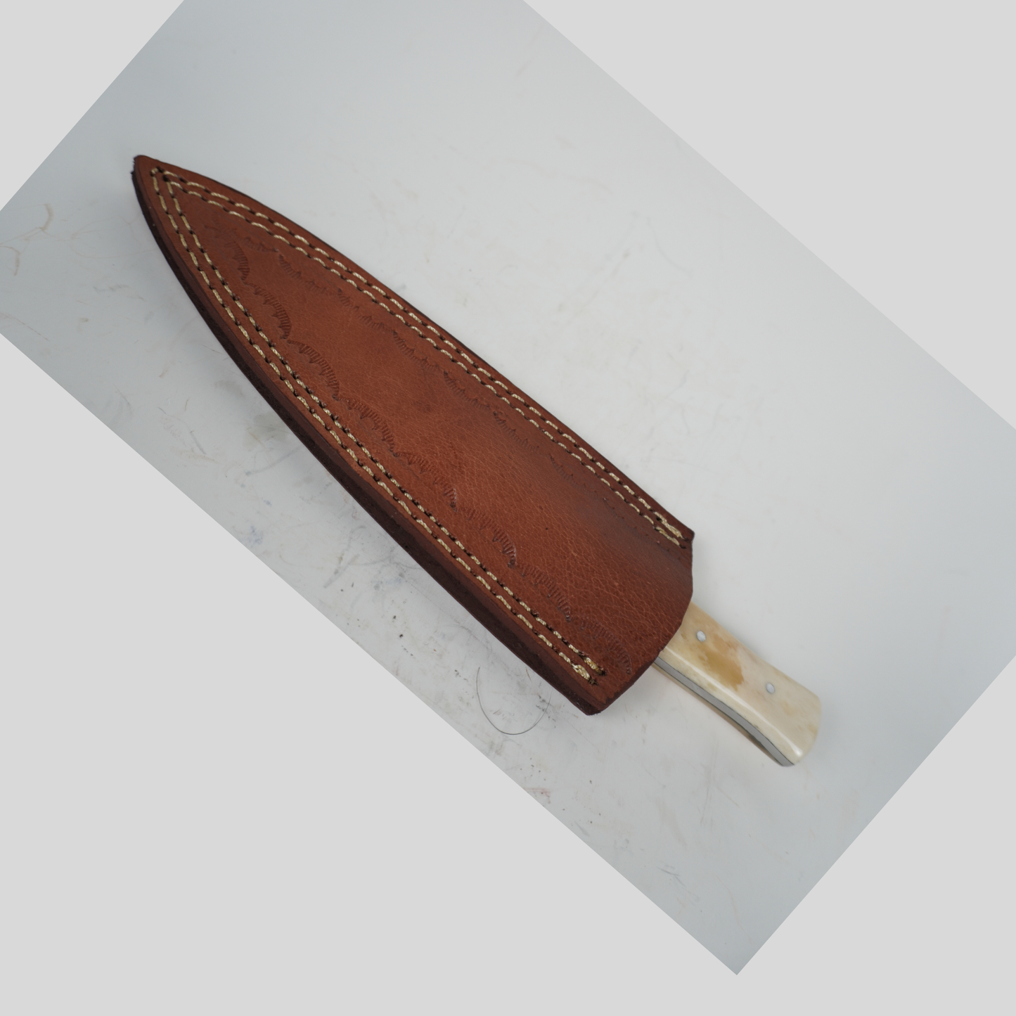 Handmade Damascus steel full tang fixed blade knife