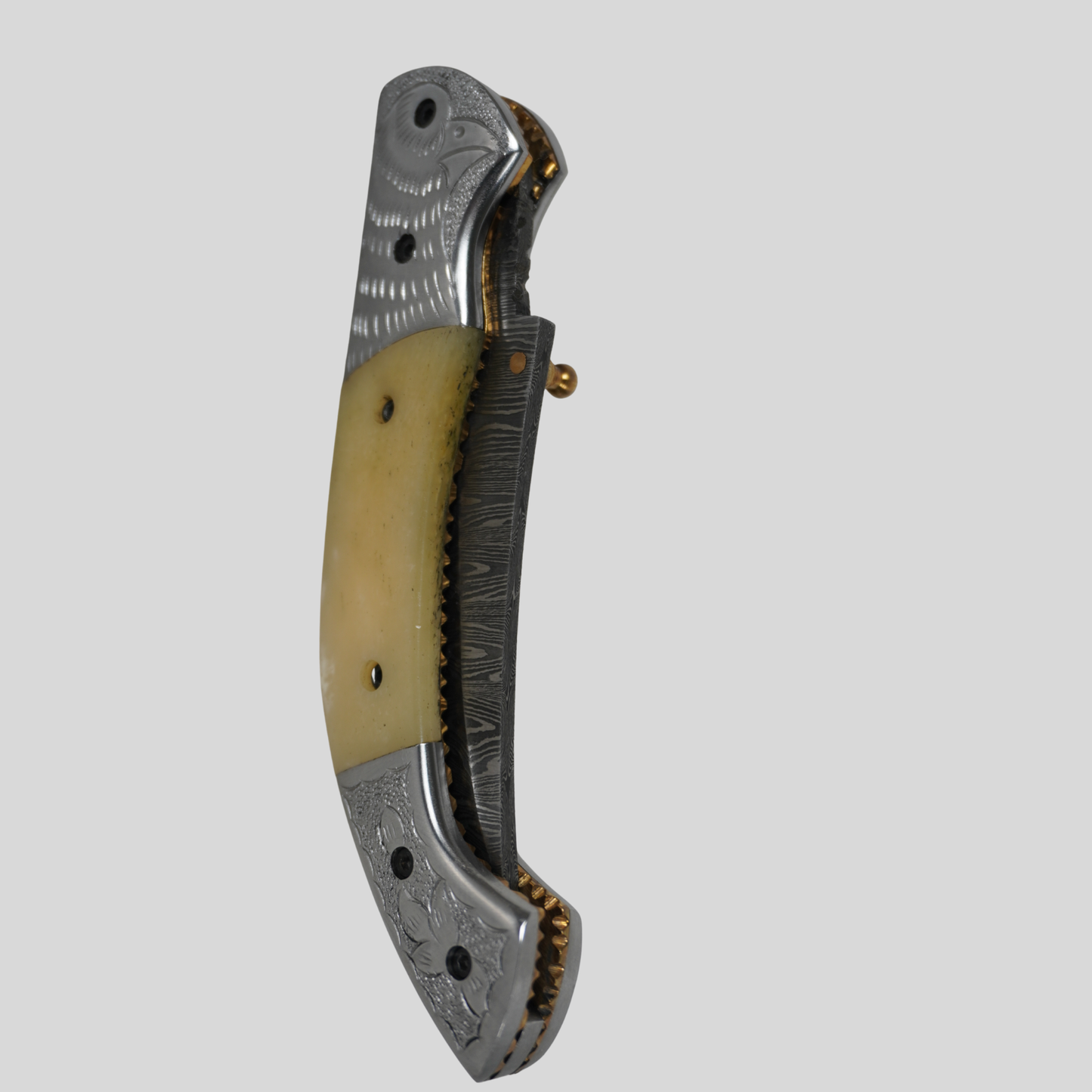 handmade damascus pocket knife