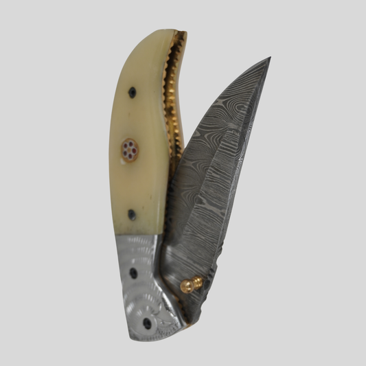 damascus steel pocket knife