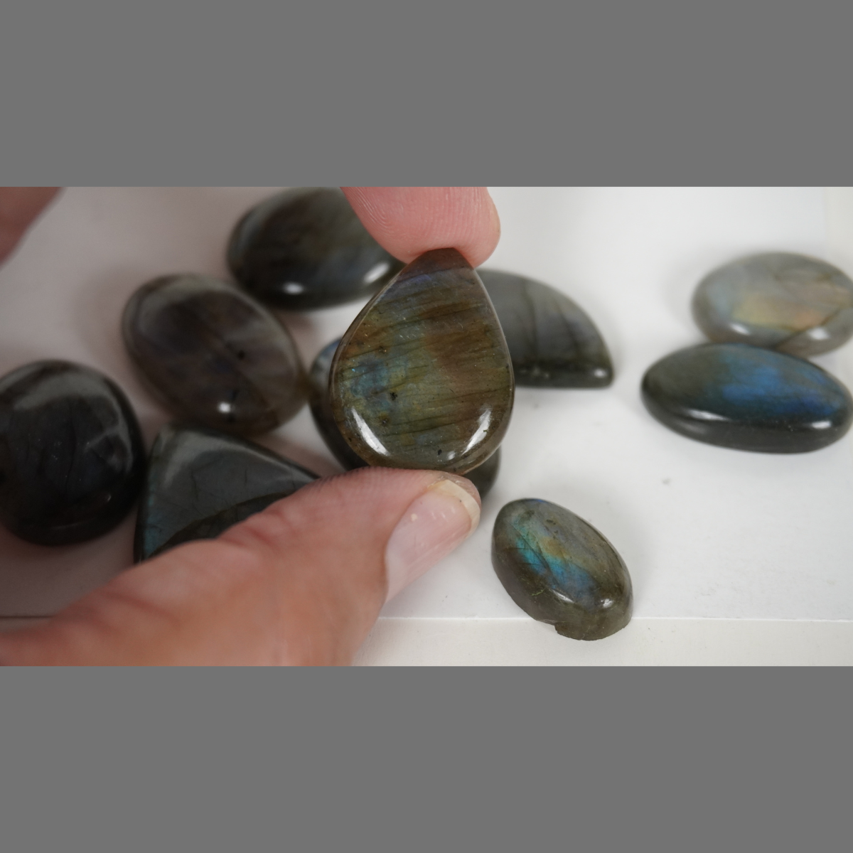 labradorite cabochons