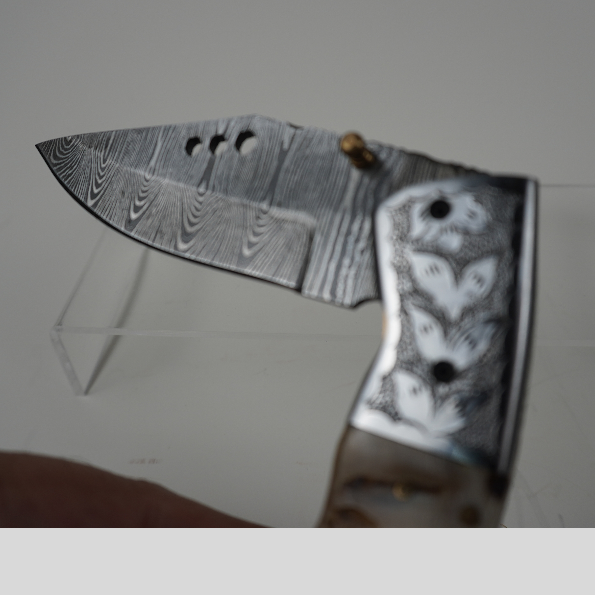 Damascus Knife