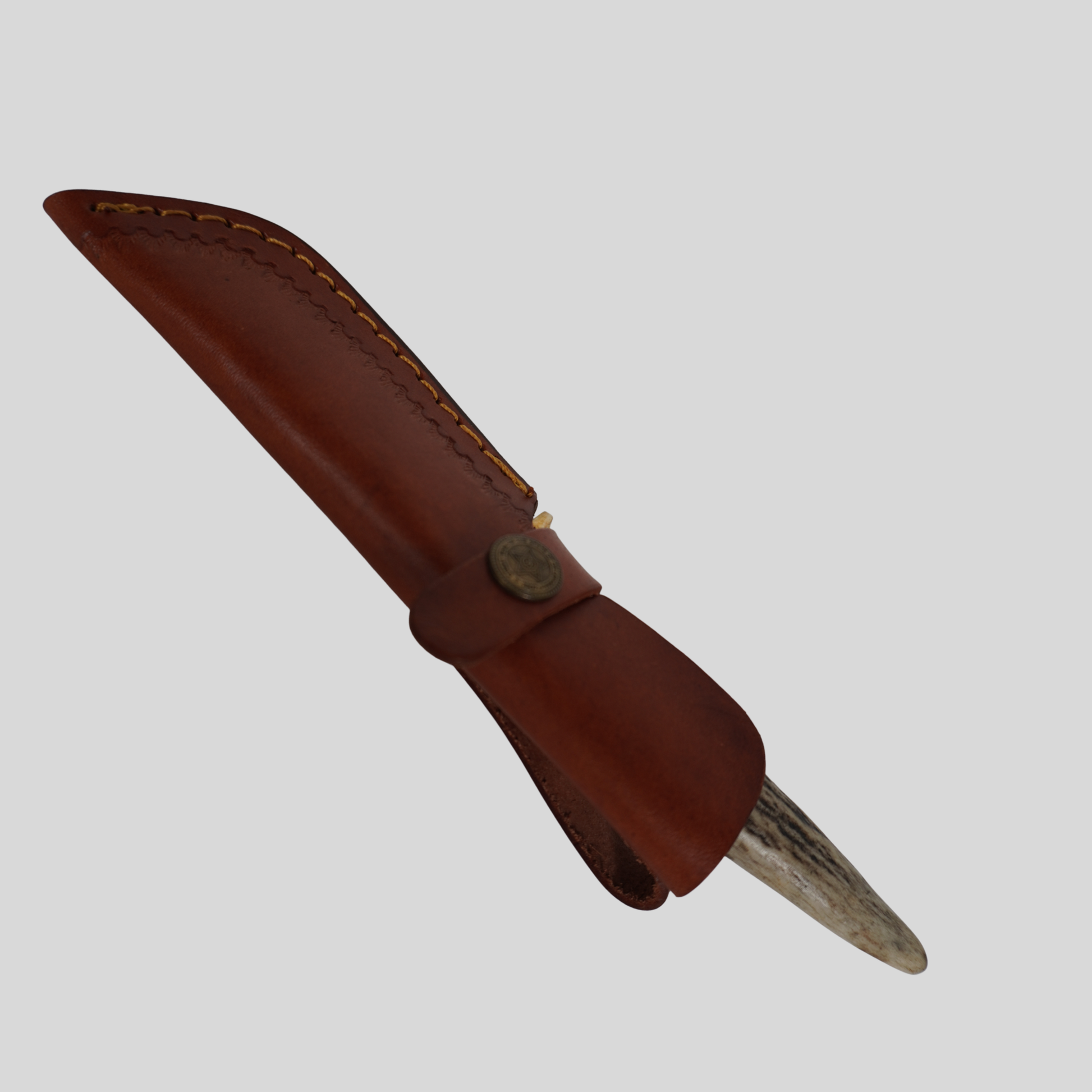 Handmade Damascus steel fixed blade knife with deer horn handle