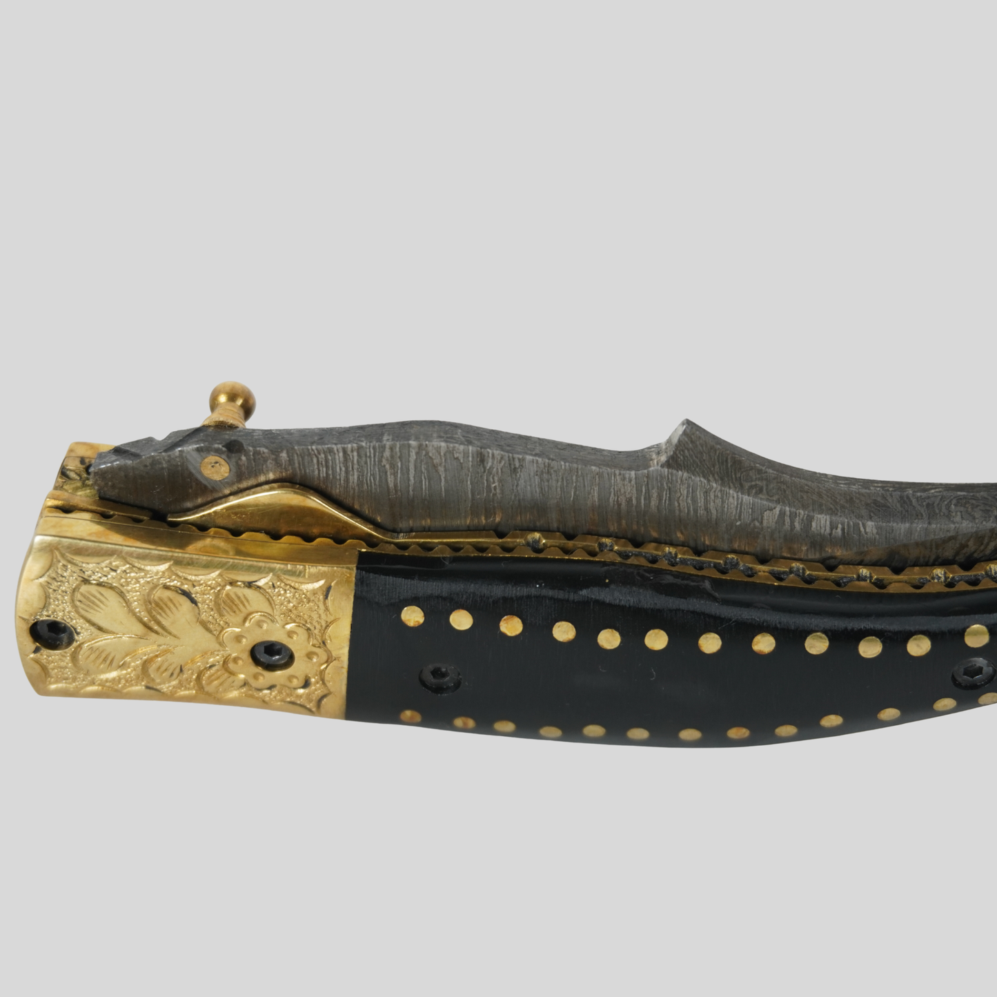 damascus steel folding knife