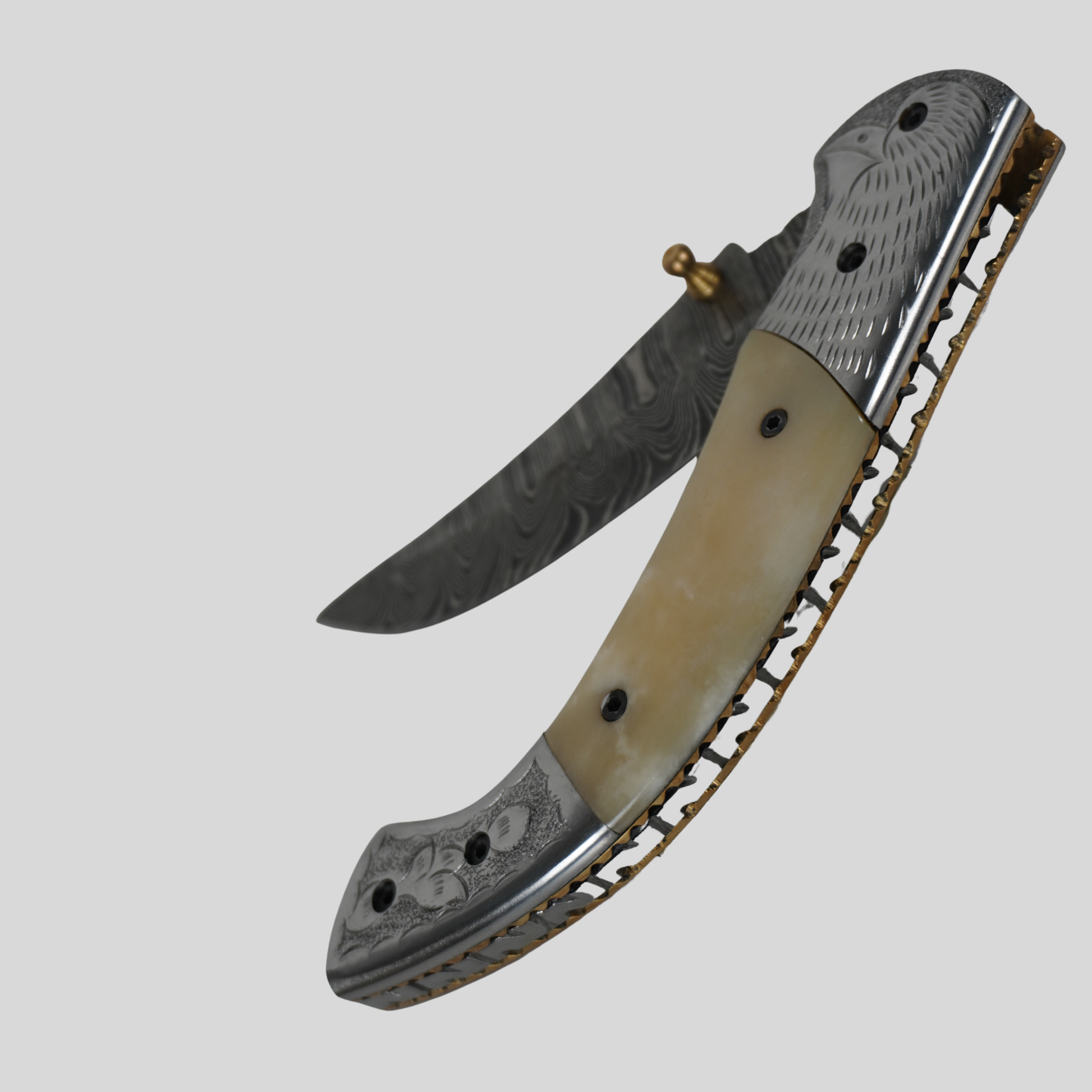 handmade damascus pocket knife