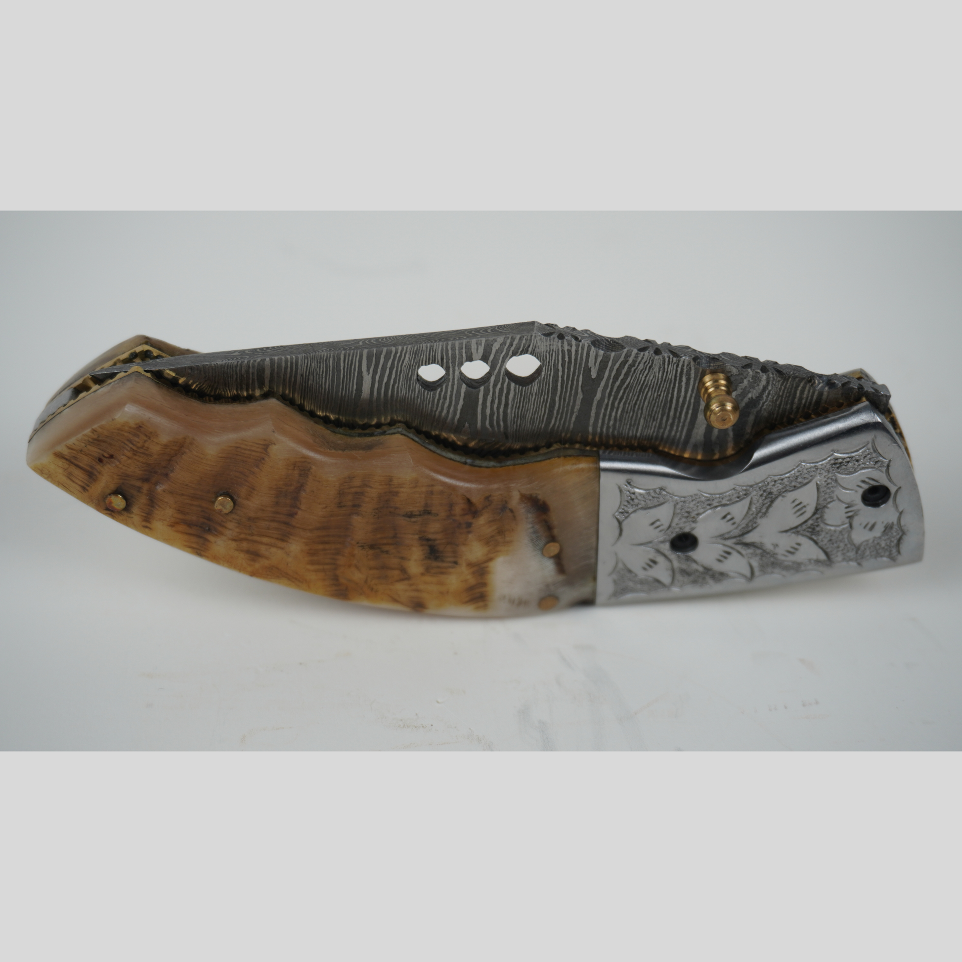 Damascus Knife
