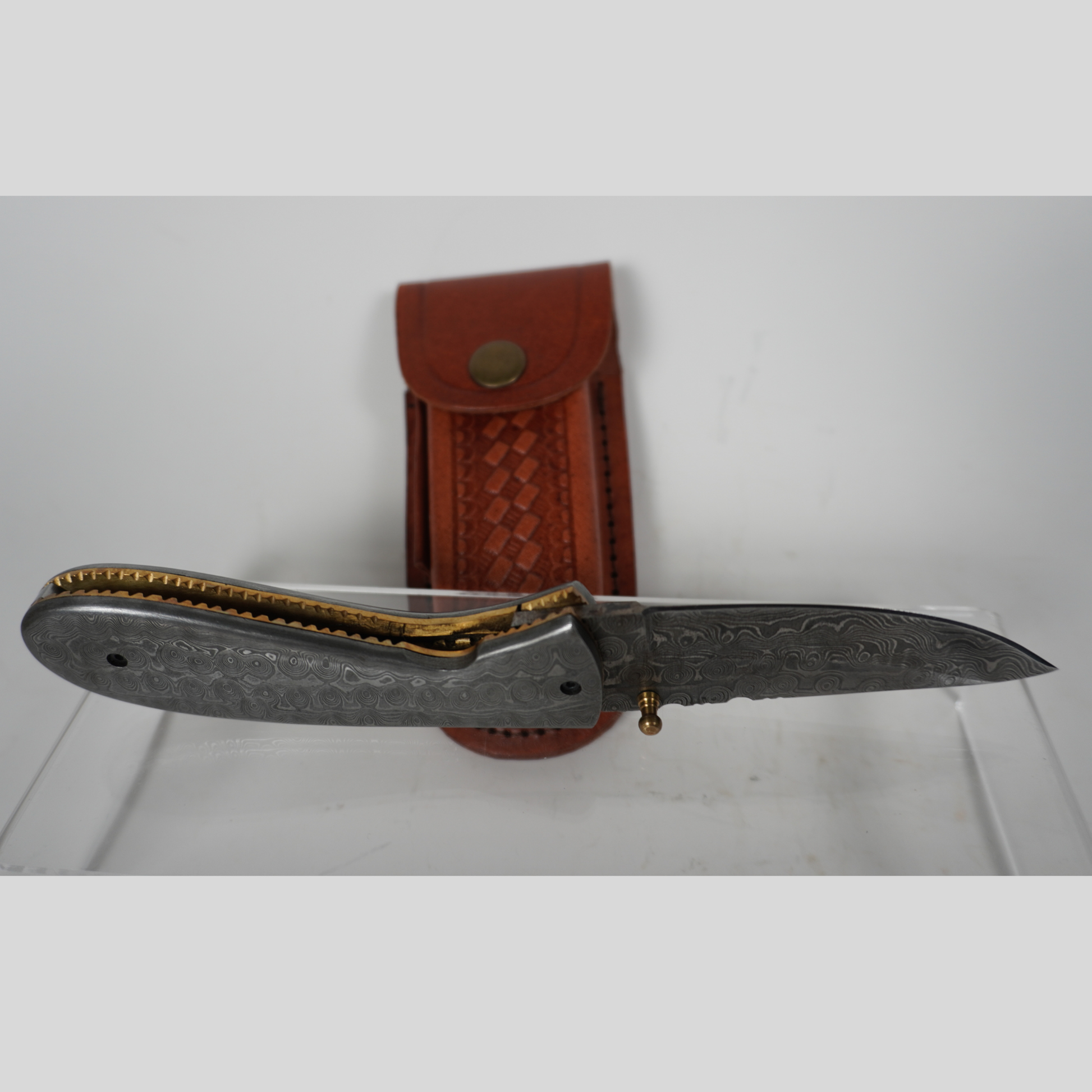 Damascus Steel Pocket Knife
