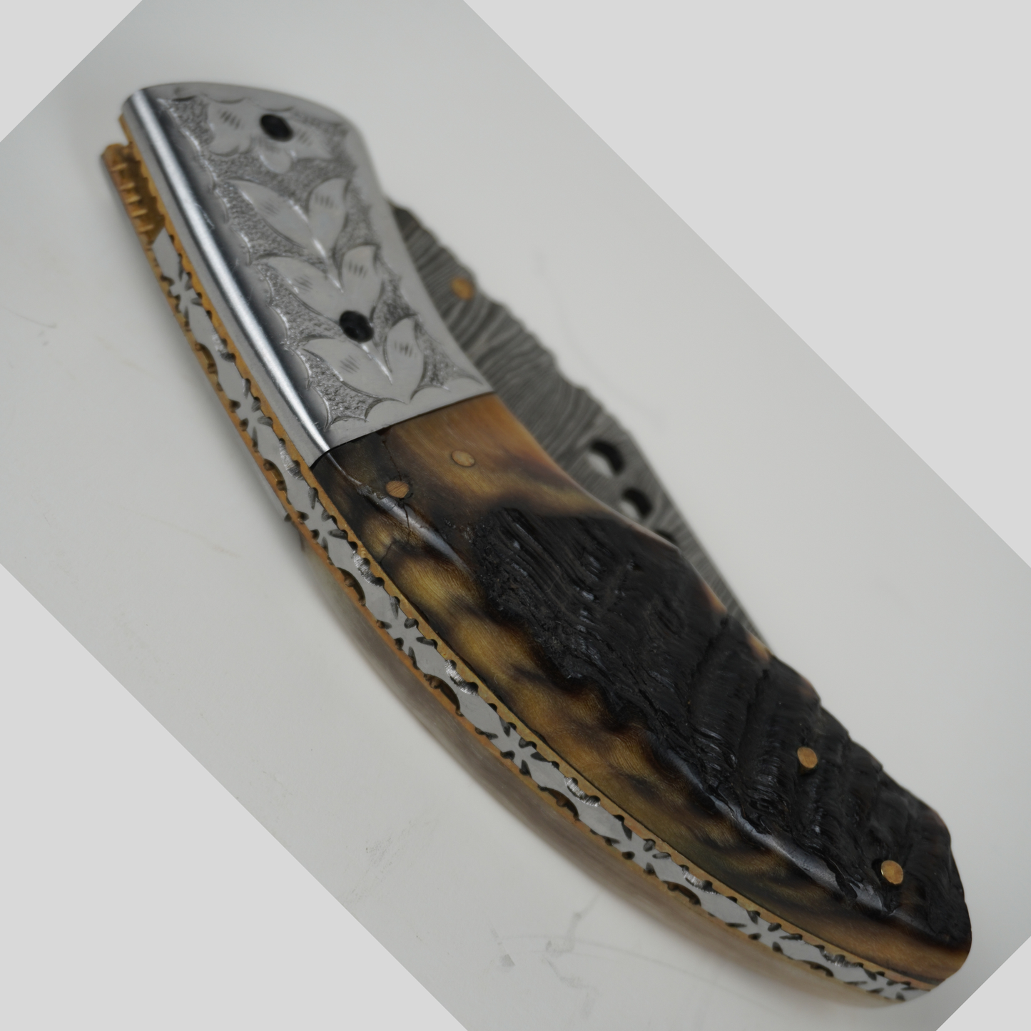 Damascus Knife