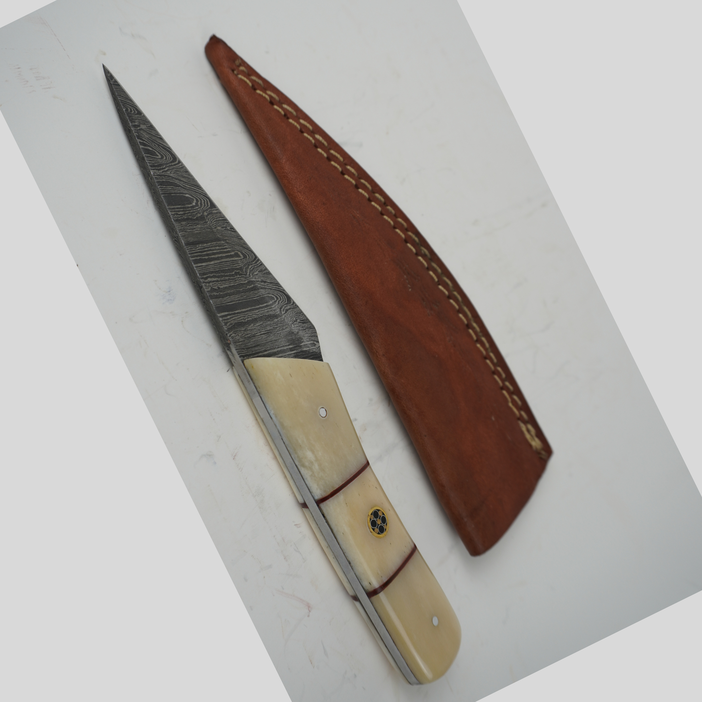 handmade damascus knife