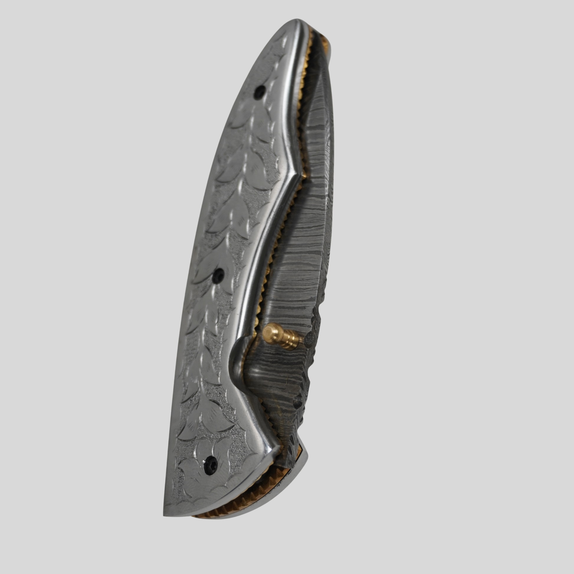 handmade damascus folding knife