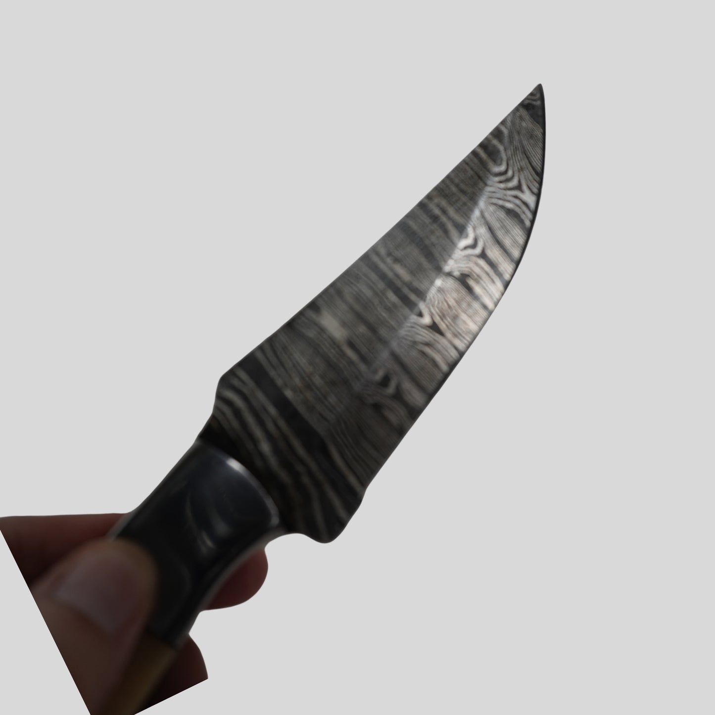 handmade damascus knife