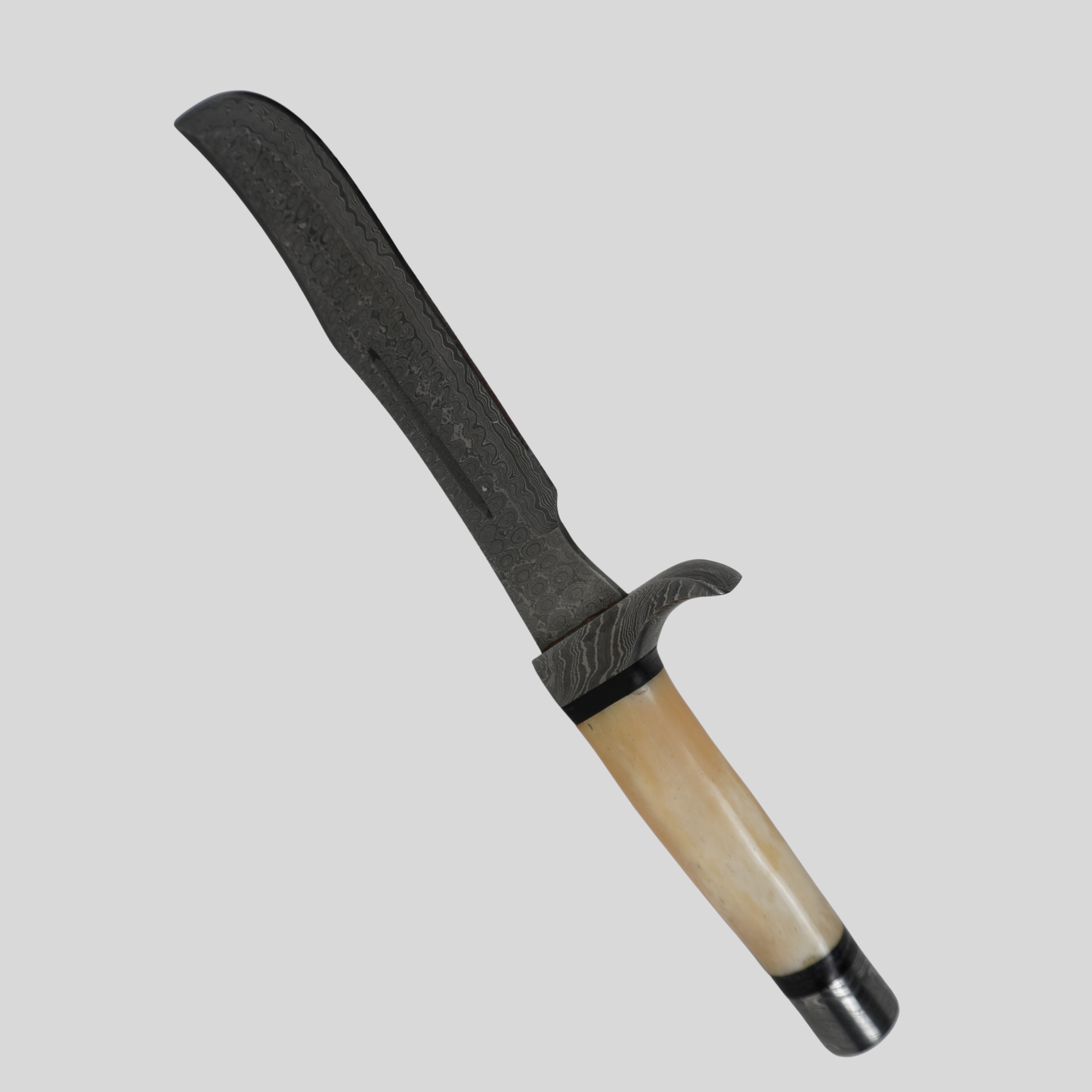 Extra-large handmade Damascus steel fixed blade knife