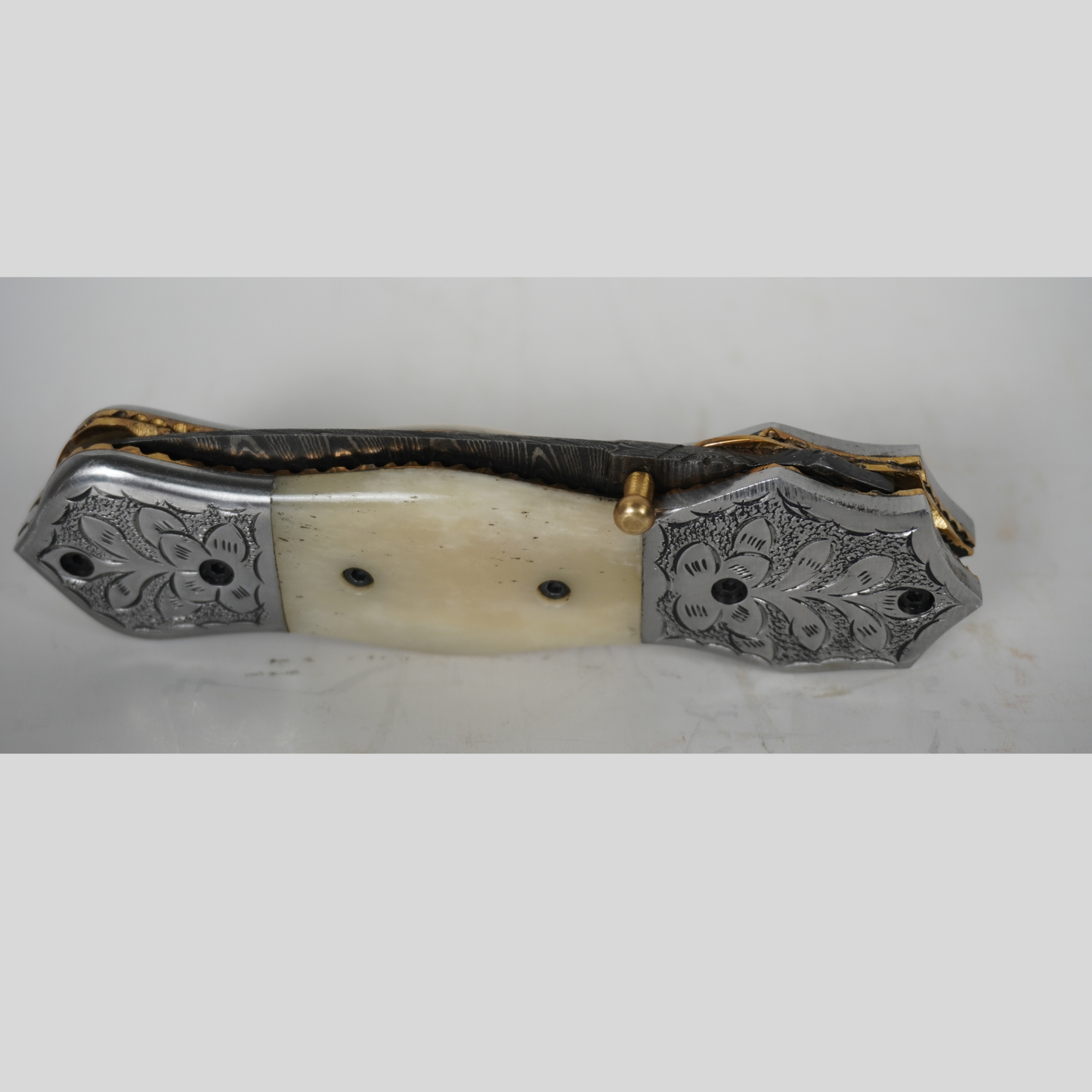 Handcrafted Damascus Steel Pocket Knife – Camel Bone Handle with Leather Sheath | 5” Blade