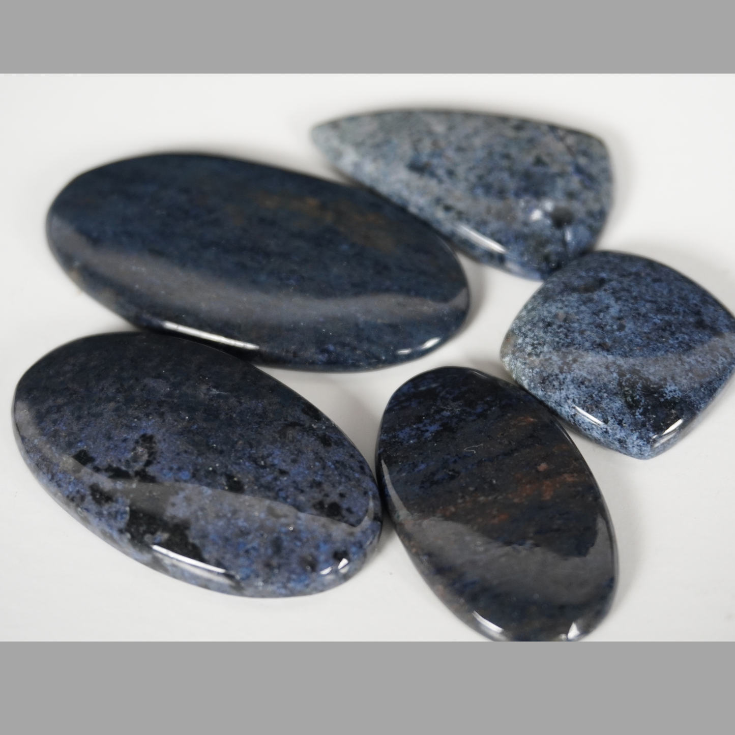 Diorite cabochons