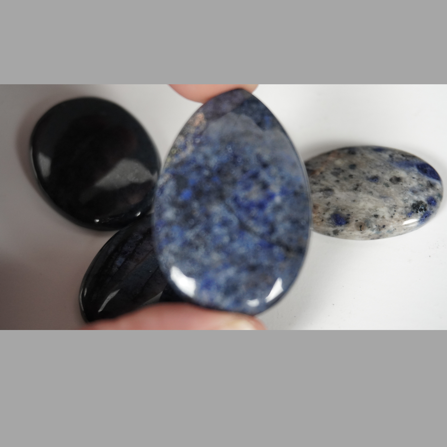Diorite cabochons