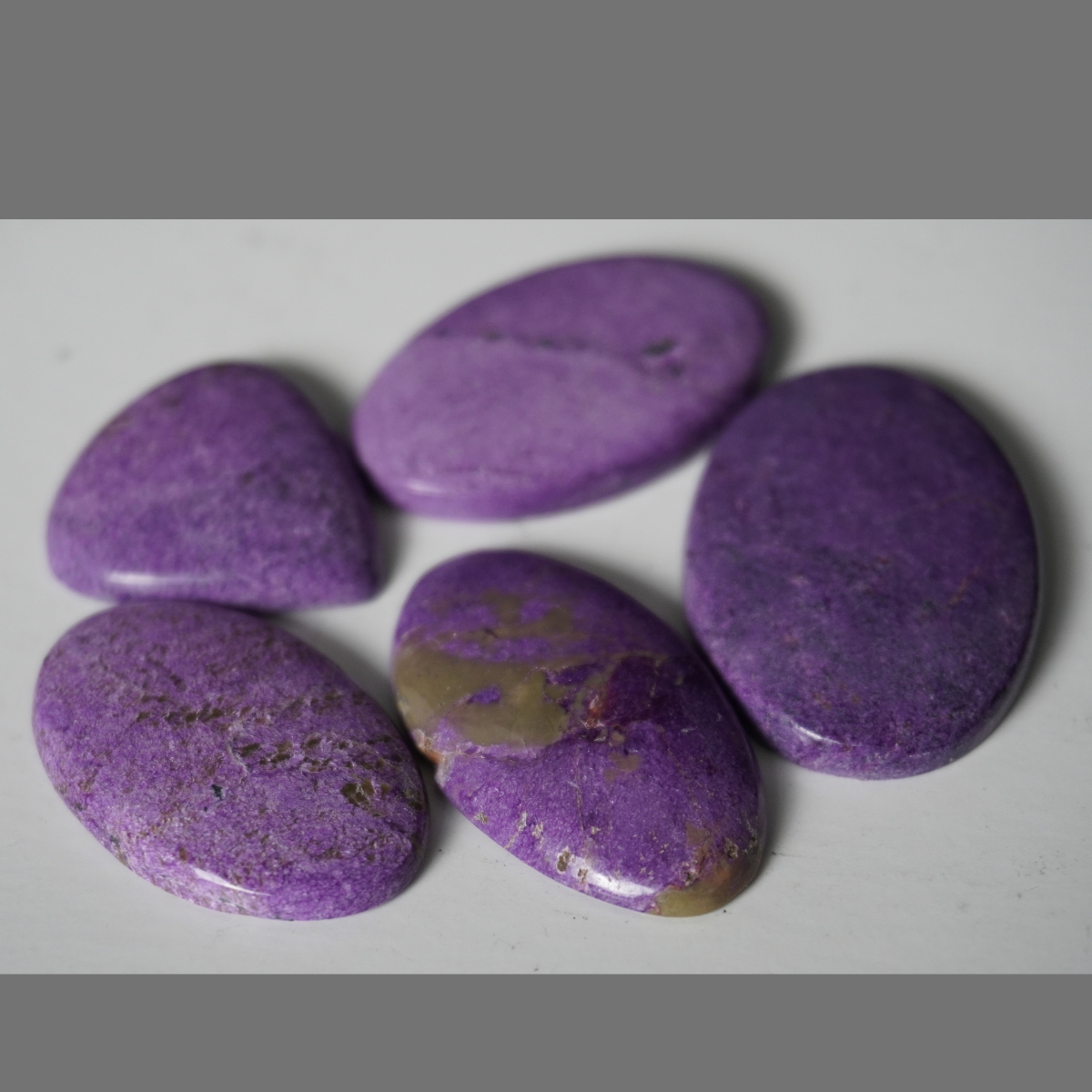 Phosphosiderite cabochons