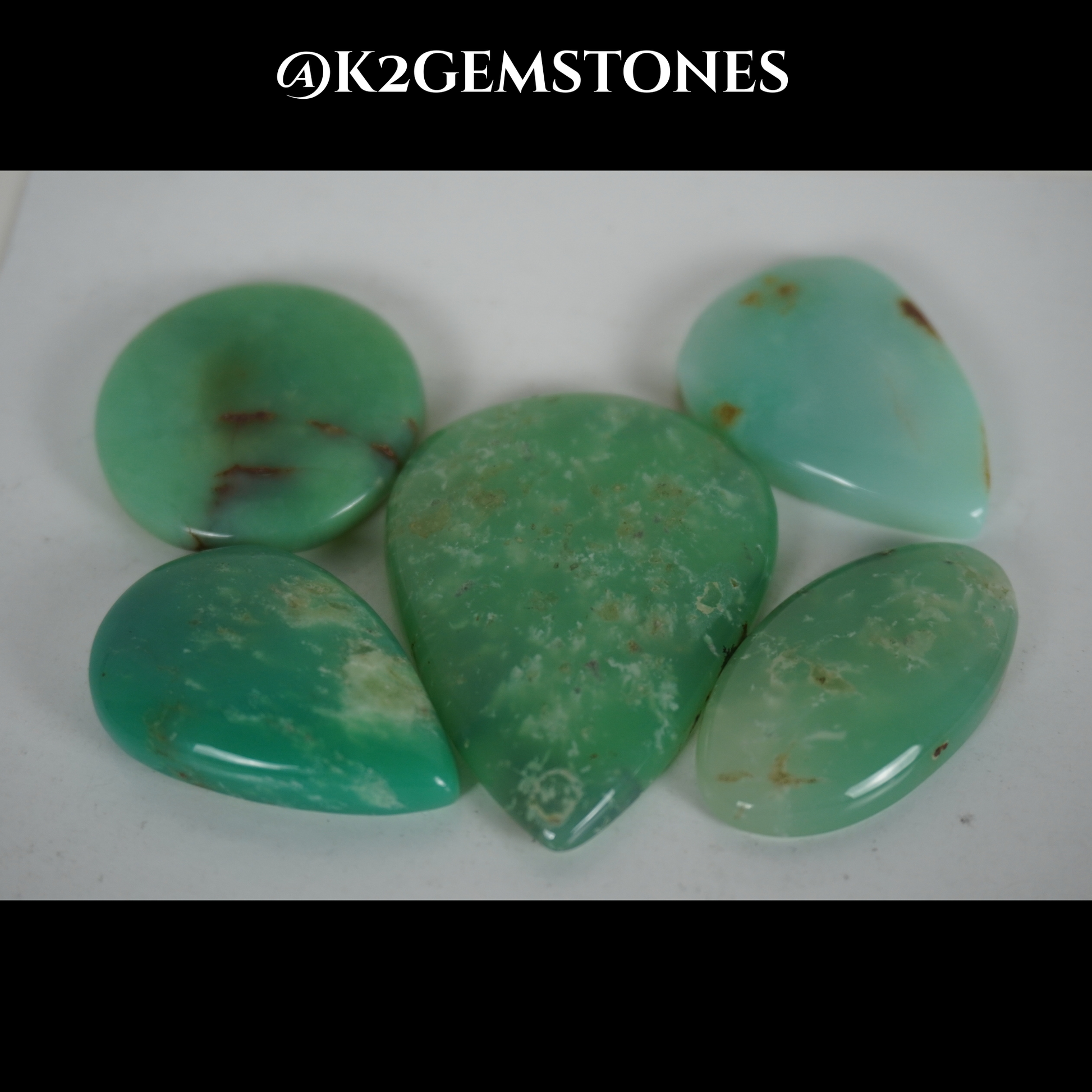 Chrysoprase cabochons