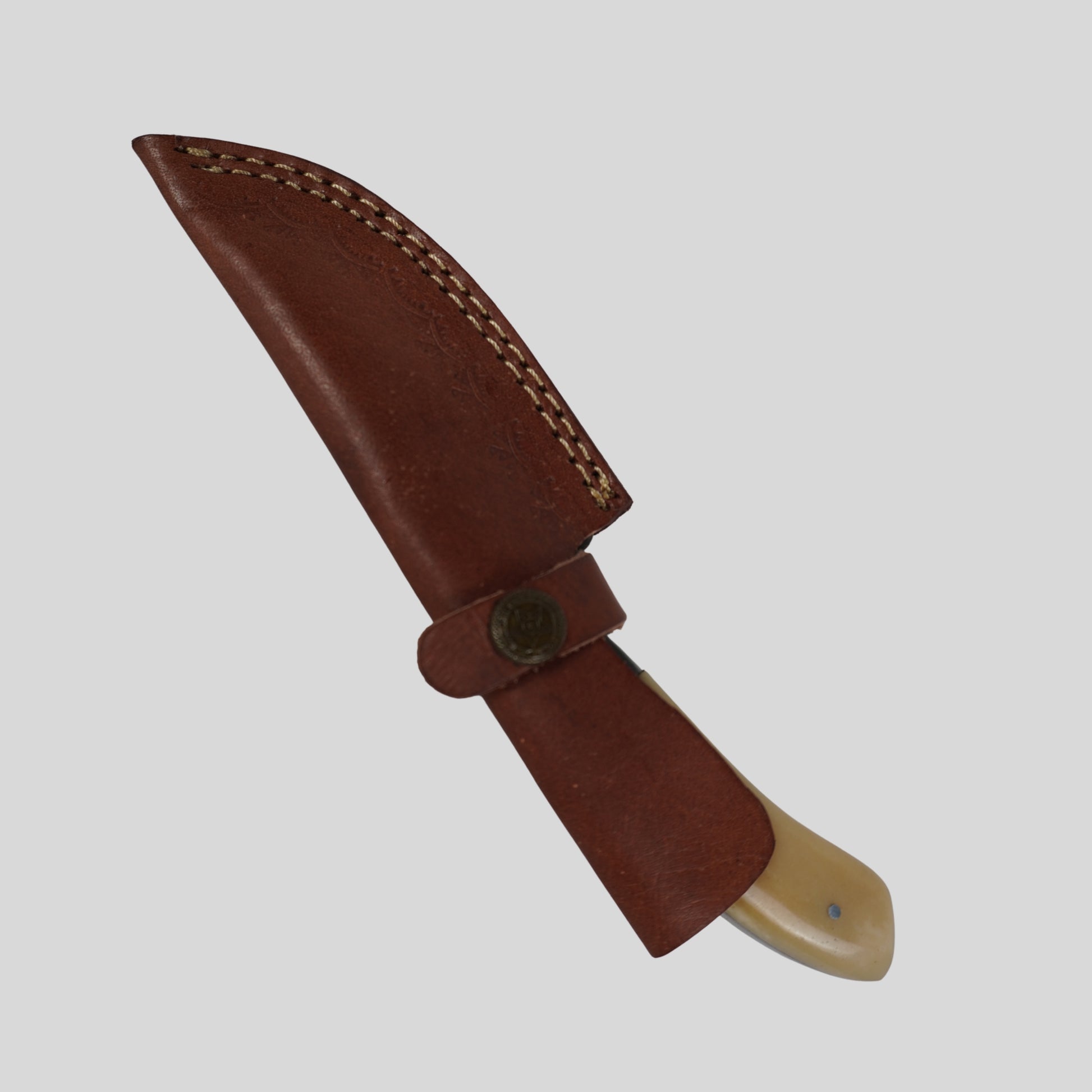 handmade damascus knife