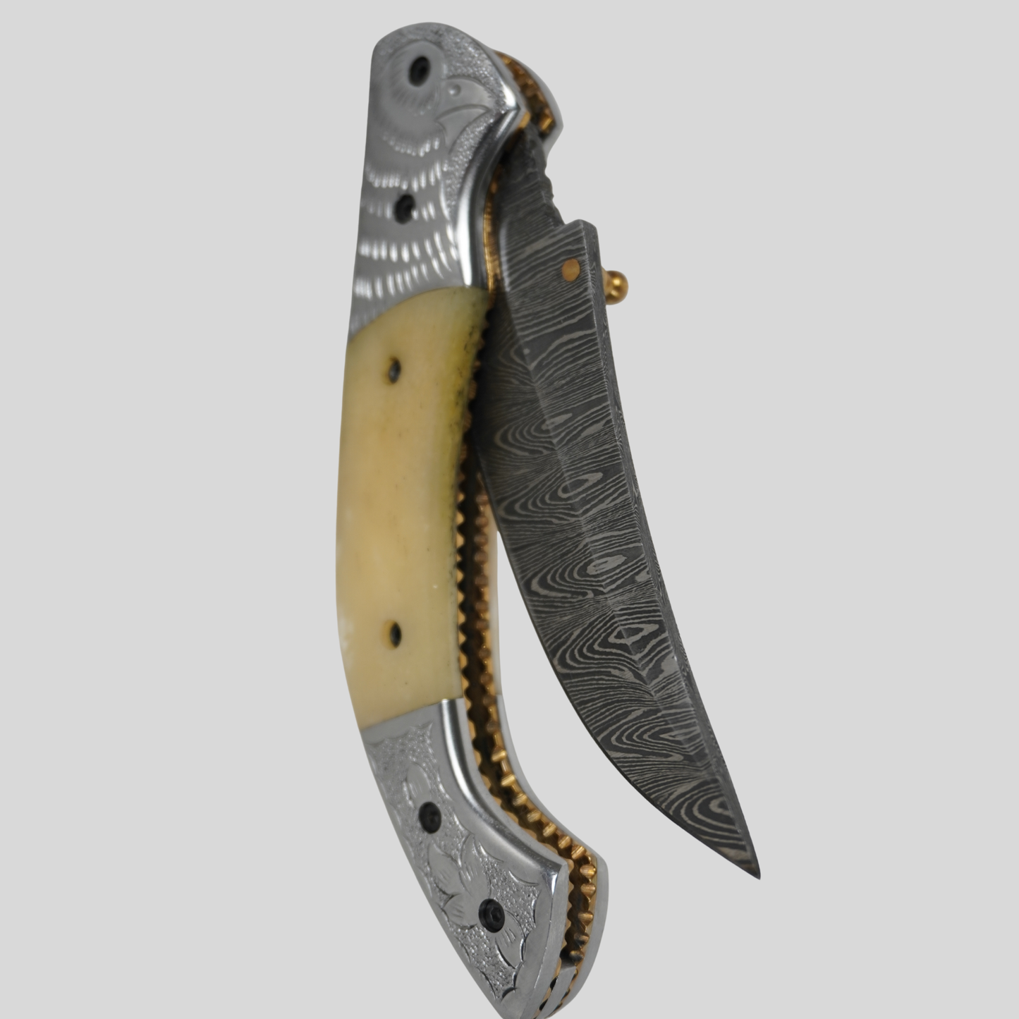 handmade damascus pocket knife