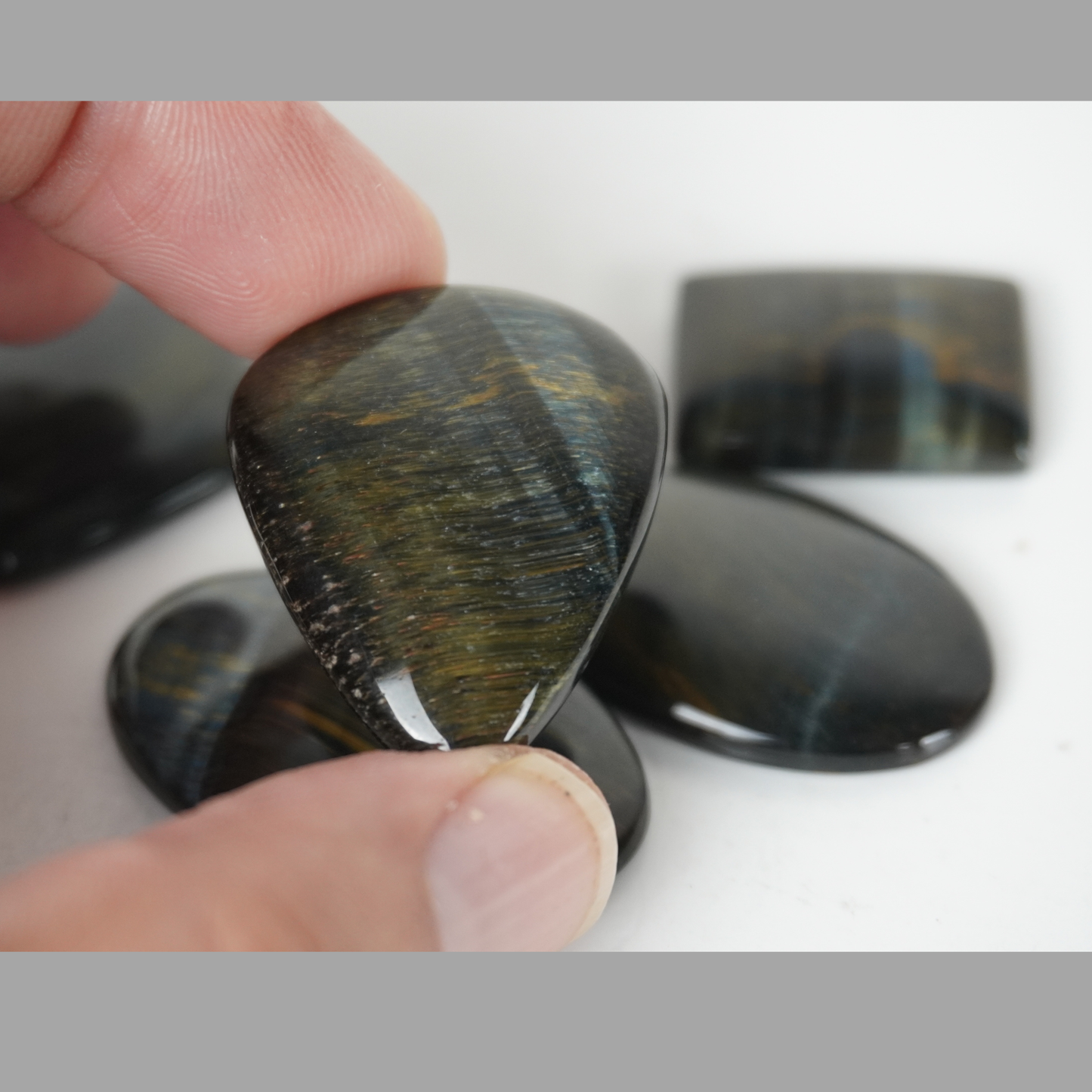 Hawk’s Eye cabochons natural gemstone set