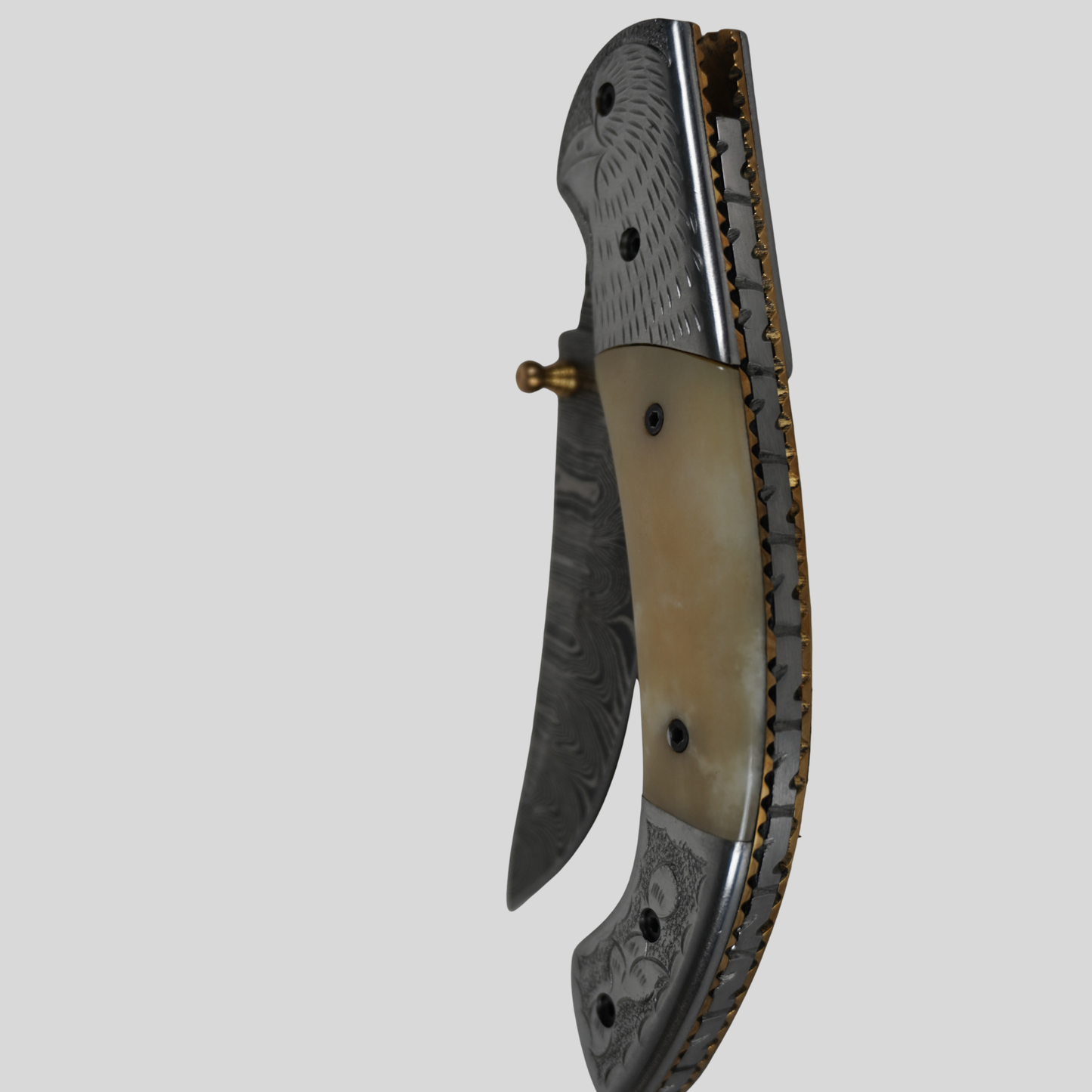 handmade damascus pocket knife