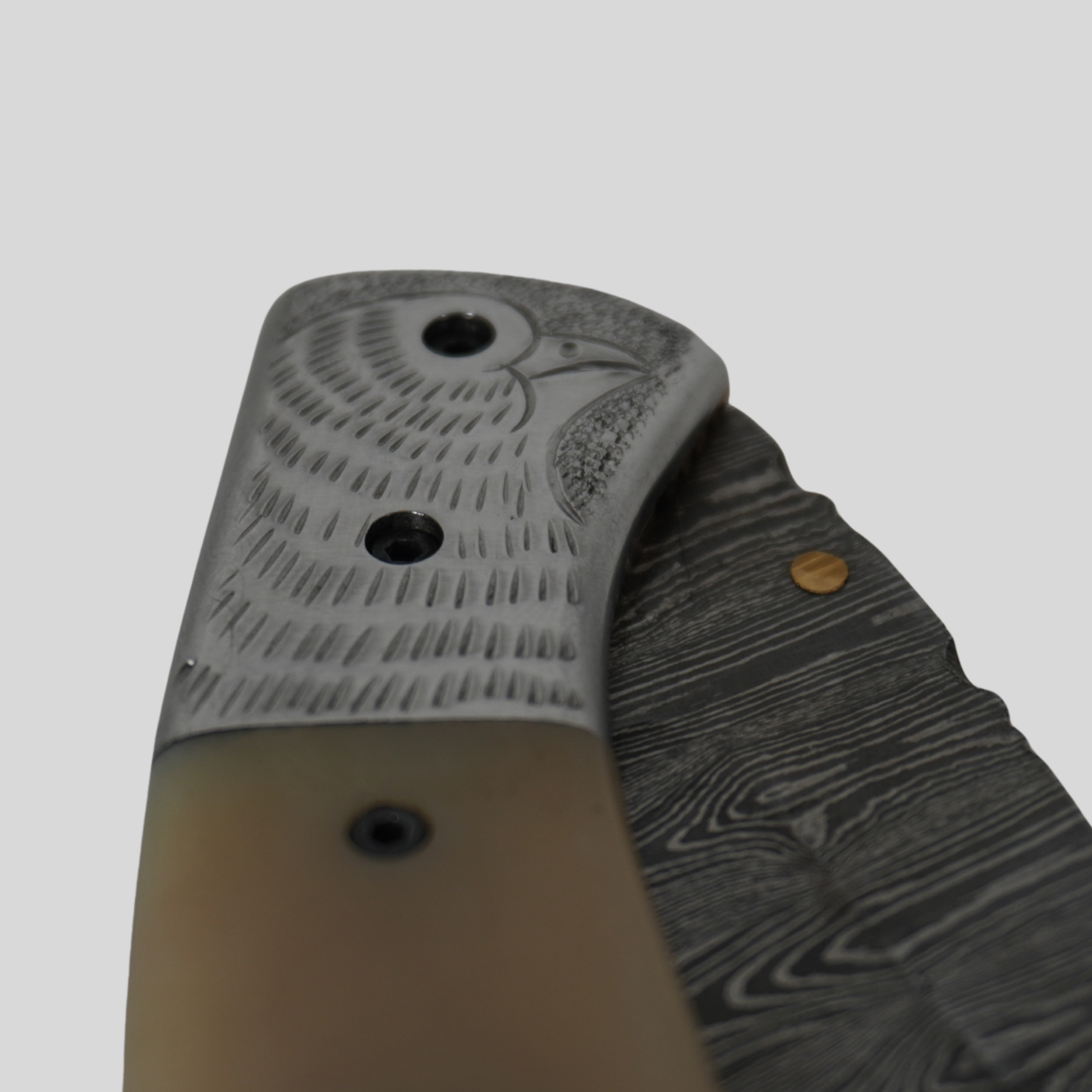 damascus steel pocket knife