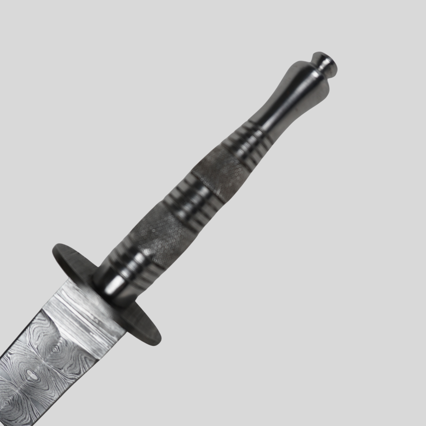 handmade damascus knife