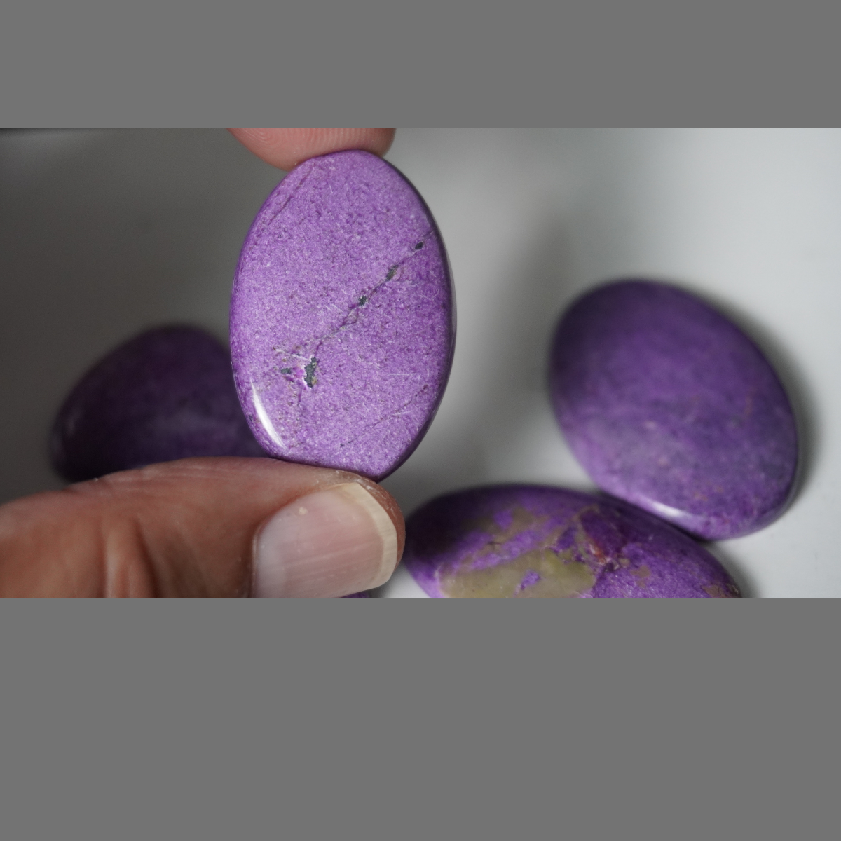 Phosphosiderite cabochons