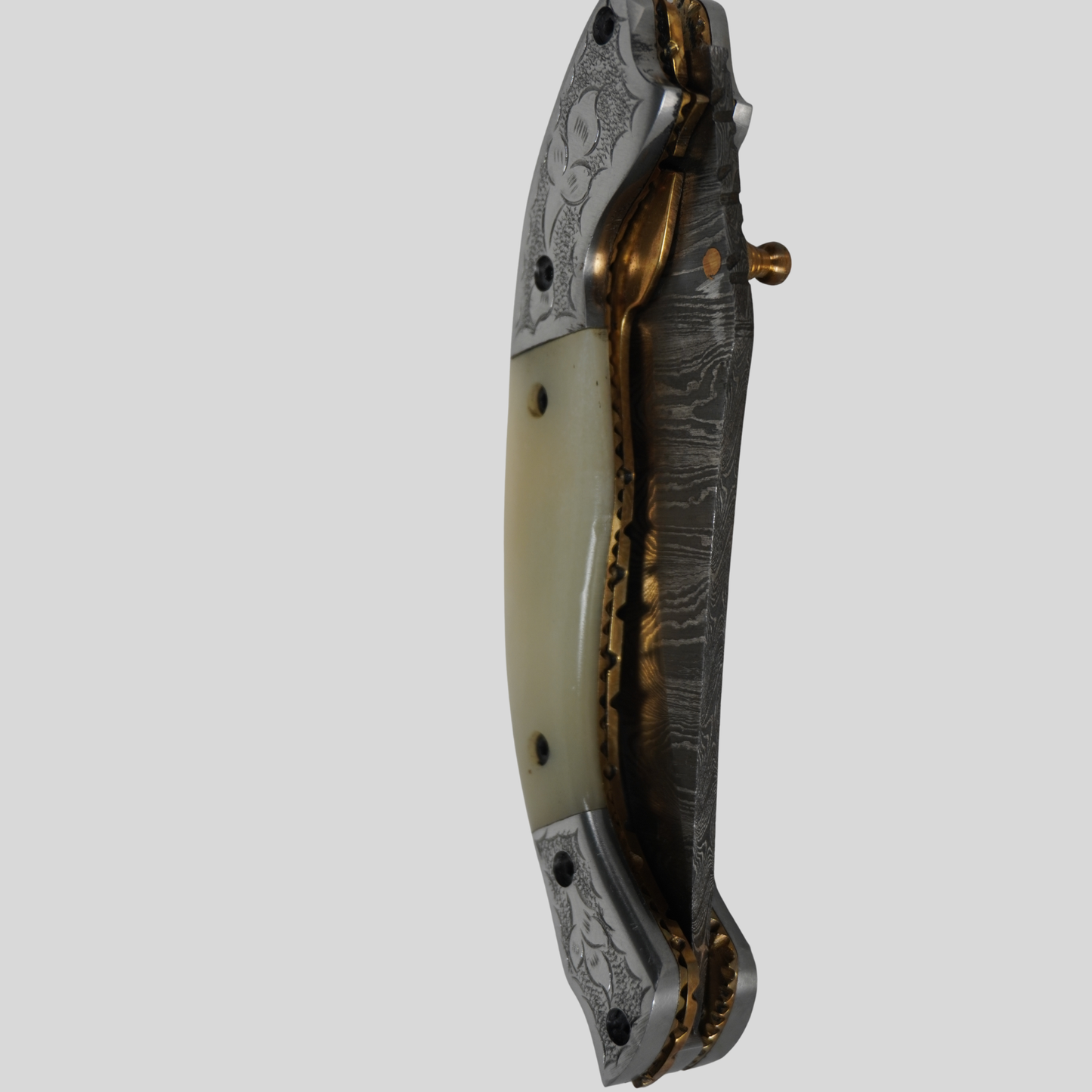 handmade damascus folding knife