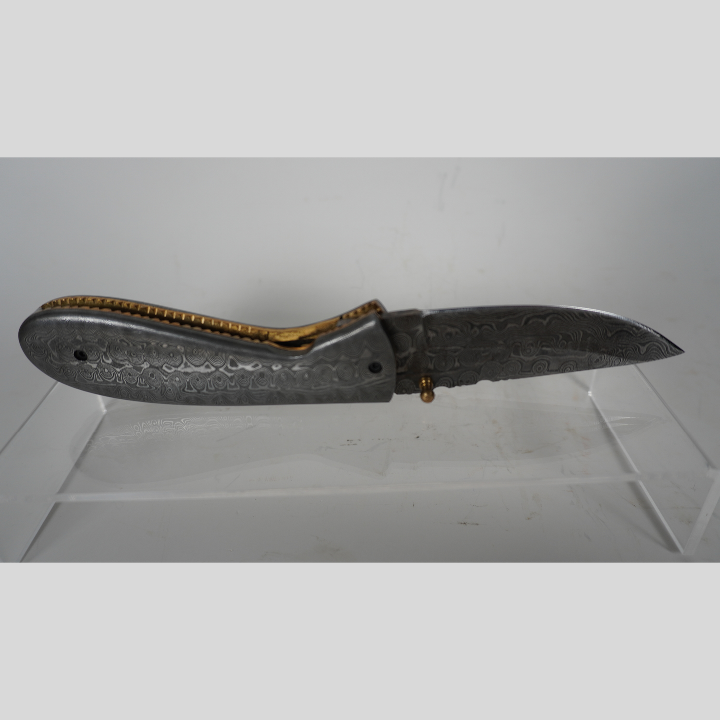 Damascus Steel Pocket Knife