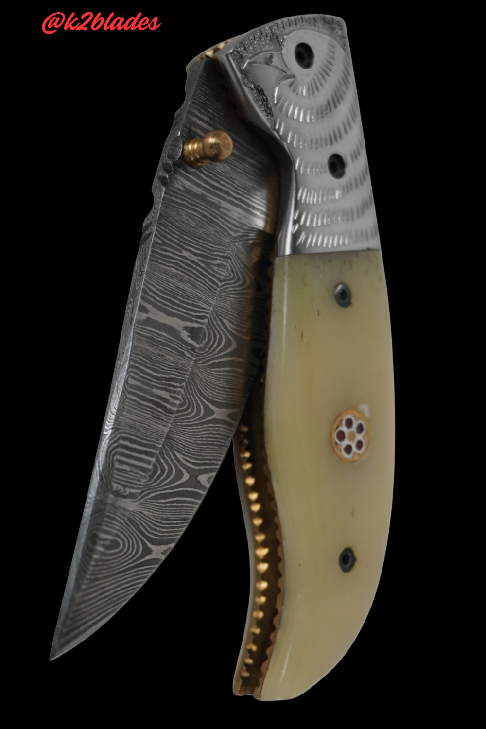 damascus steel pocket knife